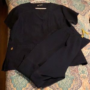 Four stretch navy blue set